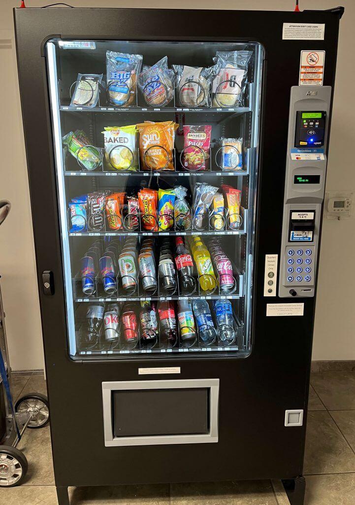 ams-35-combo-vending-machine-high-traffic-location