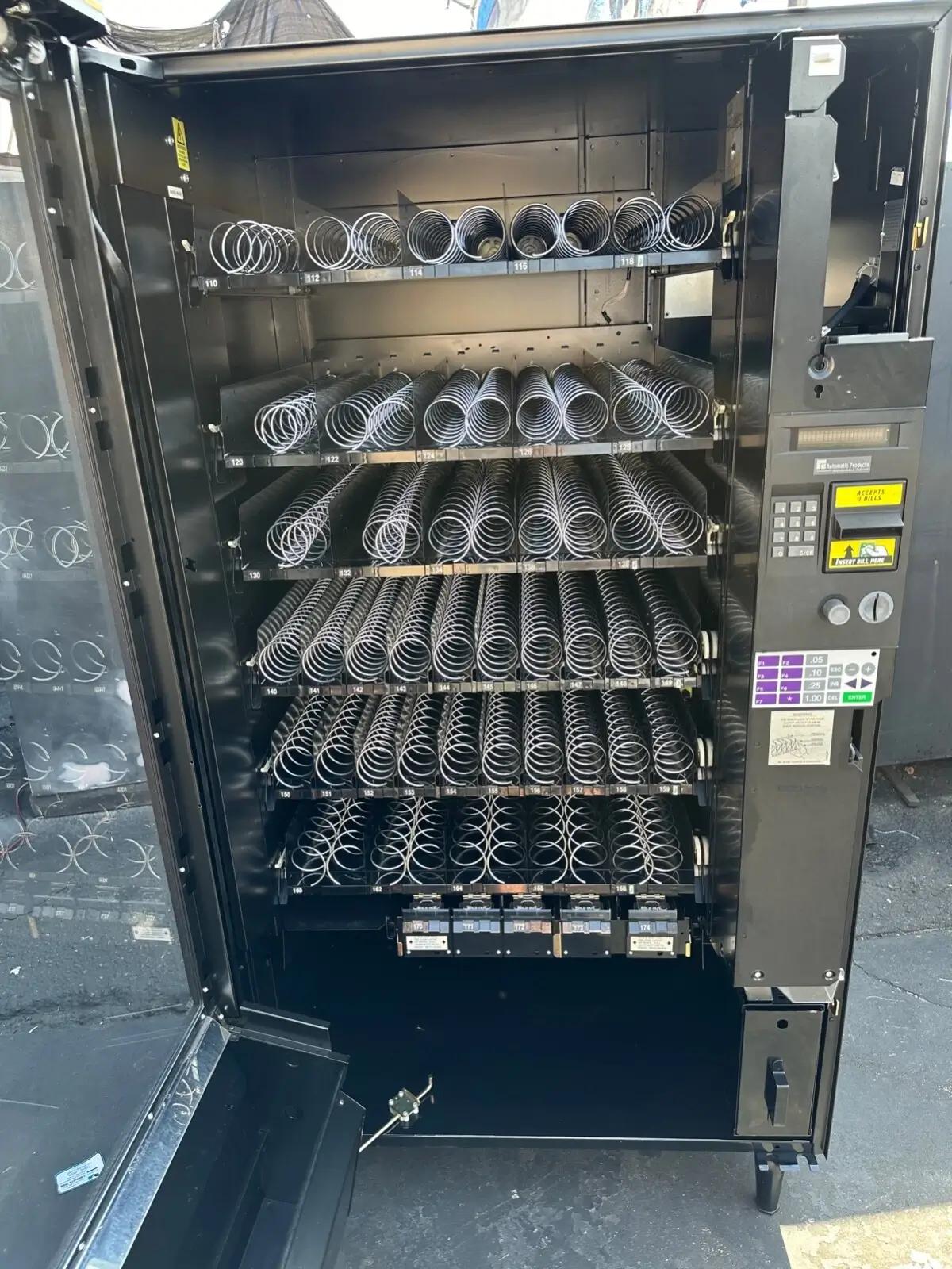 AP 123 Vending Machine