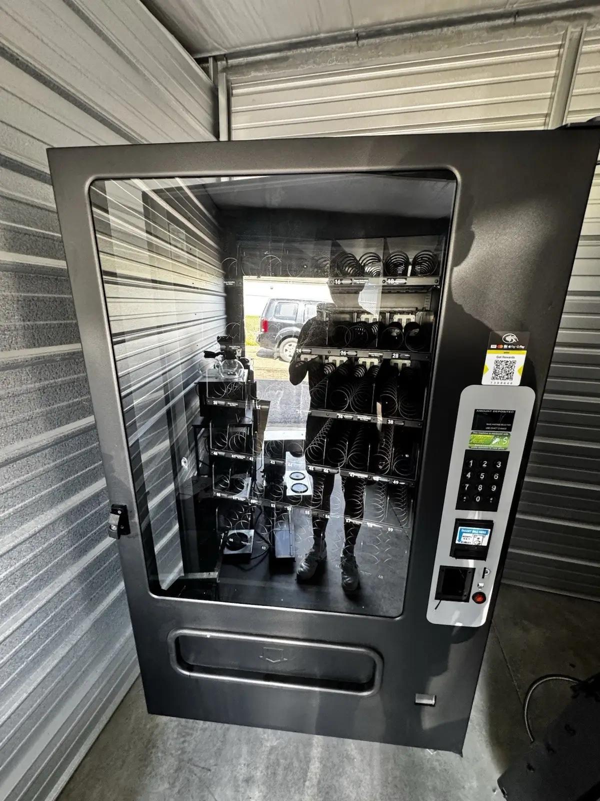 Wittern Snack Vending Machine for Sale